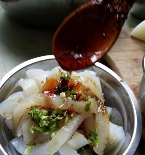 油煎凉粉怎么做才好吃？步骤和技巧是什么？  第2张