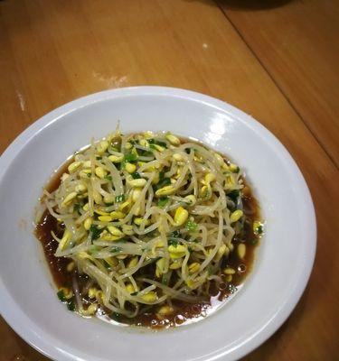 油豆皮拌韭菜怎么做？步骤和技巧是什么？  第2张