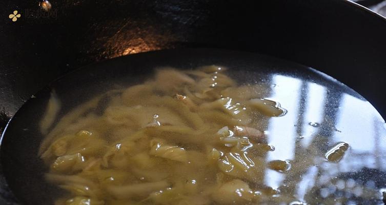 油豆腐酸菜鱼的做法是什么？步骤详解和常见问题解答？  第3张
