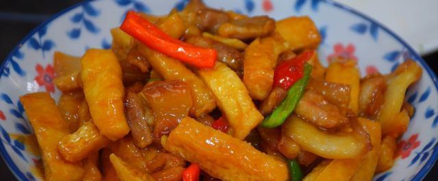 油豆腐烧五花肉怎么做？步骤和技巧有哪些？  第3张