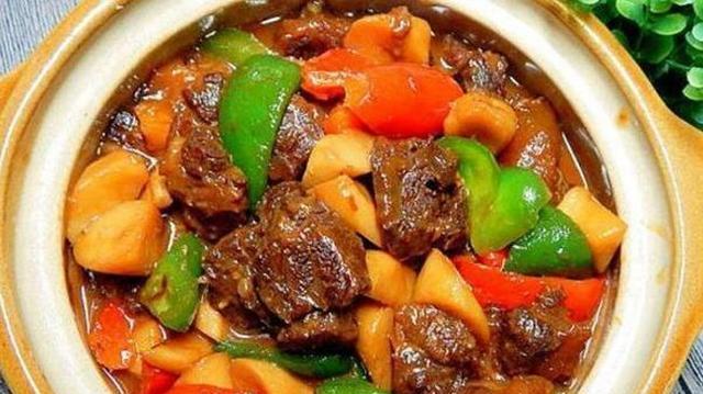 油豆腐泡烧牛肉的做法是什么？步骤详细吗？  第3张