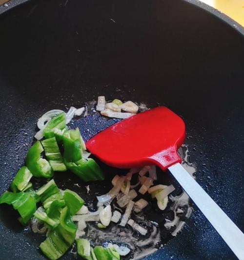 油豆腐炒青椒怎么做？步骤和技巧有哪些？  第2张