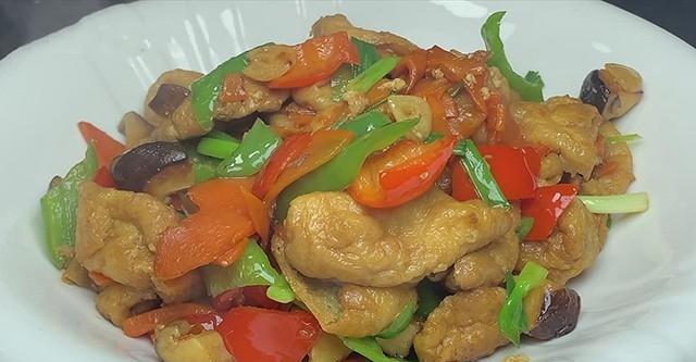 油豆腐炒辣椒怎么做？步骤和技巧是什么？  第3张