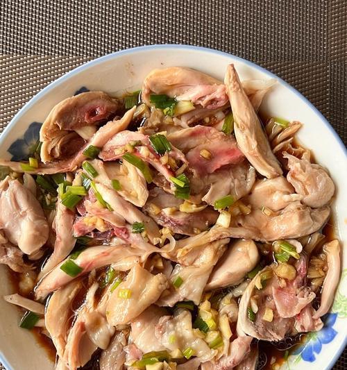 油葱鸡怎么做？详细步骤和技巧是什么？