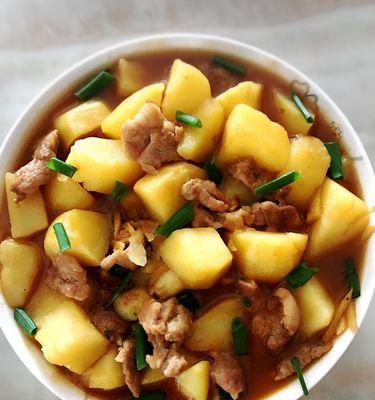 油菜焖肉怎么做？步骤和技巧有哪些？  第2张