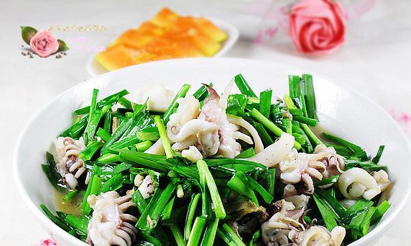 油菜花炒墨鱼的做法是什么？如何炒出鲜嫩可口的墨鱼？  第2张