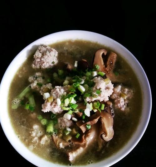 油菜粉丝肉丸汤小童怎么做？步骤和技巧是什么？  第3张