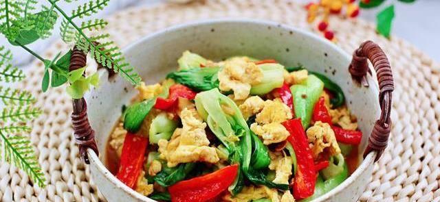 油菜炒蛋的做法是什么？如何炒出鲜嫩可口的油菜炒蛋？  第2张