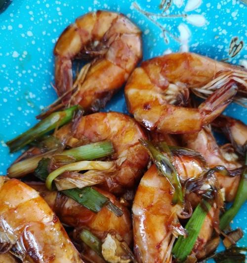 油爆大虾的做法是什么？如何在家做出美味的油爆大虾？  第2张