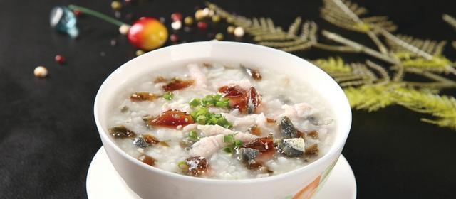 营养鸭肉粥的做法是什么？如何在家轻松制作？