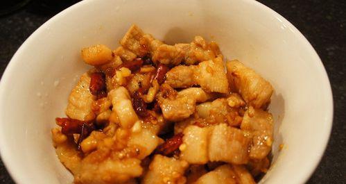 小煎五花肉怎么做？步骤和技巧有哪些？