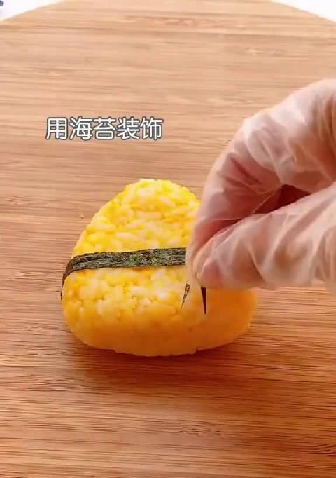 小鸡饭团怎么做？步骤和材料有哪些？