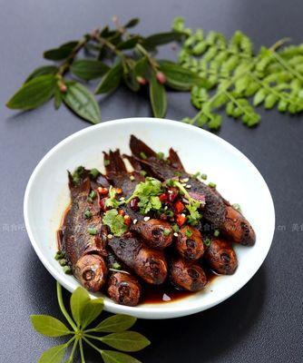 小黄花酥鱼的做法是什么？如何在家轻松制作？