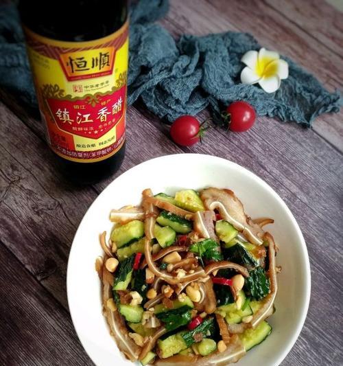 小黄瓜拌鸭胗的做法是什么？如何快速制作美味小黄瓜拌鸭胗？  第3张