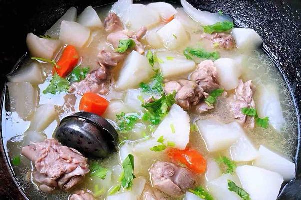 小胡萝卜鸭腿粥怎么做？有哪些步骤和技巧？  第3张