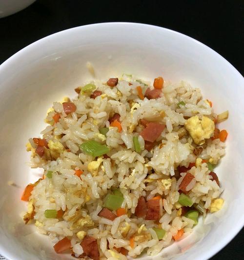 小红兔花饭蛋炒饭怎么做？步骤和技巧是什么？  第3张