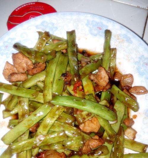 小瓜煮四季豆的做法是什么？步骤和技巧有哪些？