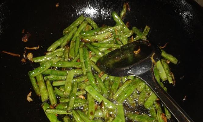 小瓜煮四季豆的做法是什么？步骤和技巧有哪些？  第2张