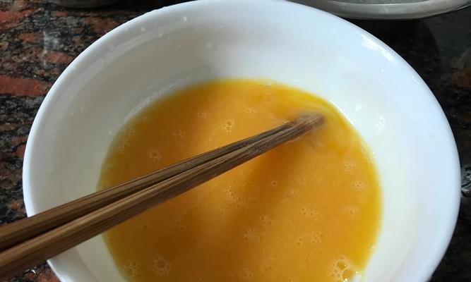 小瓜蒸蛋怎么做？步骤和技巧有哪些？  第3张
