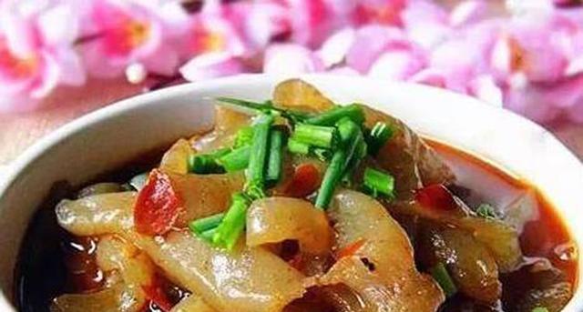 小炖魔芋的做法是什么？步骤详解及常见问题解答？  第3张