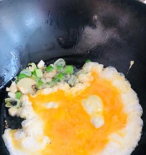 小葱花炒鸡蛋的做法是什么？步骤详解及常见问题解答？  第3张