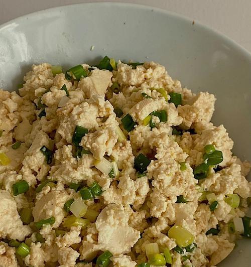 小葱豆腐怎么做？简单易学的家常小葱豆腐做法是什么？  第3张