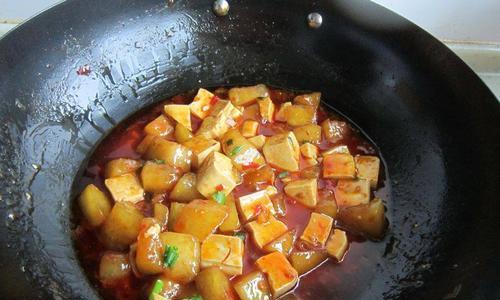 小葱炒豆腐怎么做？步骤和技巧有哪些？  第3张