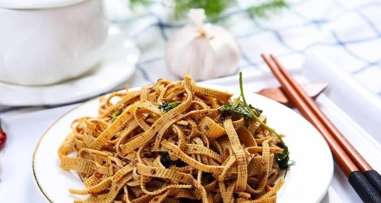 小葱拌豆皮怎么做？详细步骤和技巧是什么？