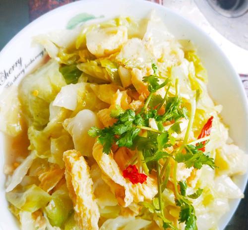 小炒圆白菜怎么做才好吃？简单步骤分享！  第3张