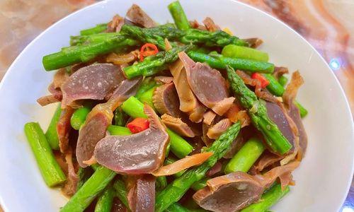 小炒鸭胗的做法是什么？如何在家快速做出美味的小炒鸭胗？  第2张