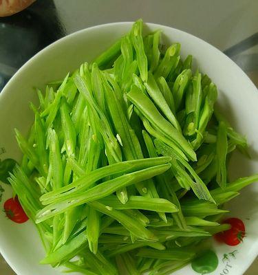 小炒四季豆丝的做法是什么？如何炒出美味的四季豆丝？  第3张
