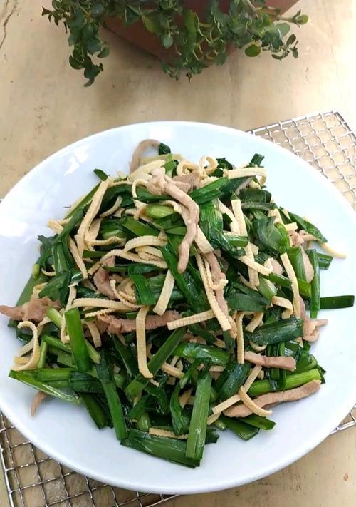 小炒三丝怎么做？详细步骤和技巧是什么？  第2张