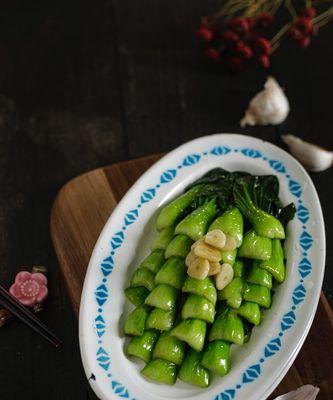 小炒青菜怎么做？简单易学的家常小炒青菜做法是什么？  第2张