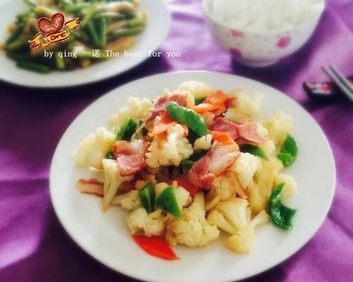 小炒培根菜花怎么做？步骤和技巧有哪些？