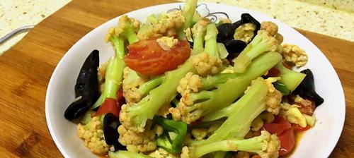 小炒培根菜花怎么做？步骤和技巧有哪些？  第2张