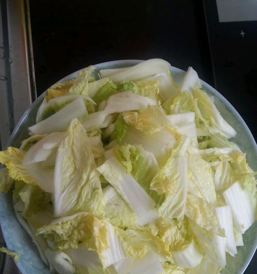小炒回锅白菜怎么做？步骤和技巧有哪些？  第2张