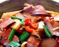 小炒湖南腊肉怎么做？步骤和技巧有哪些？