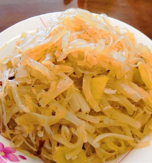 小炒粉丝怎么做？详细步骤和技巧是什么？