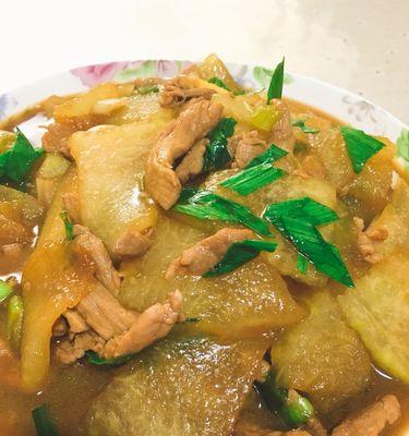 香葱炒烧肉怎么做？步骤和技巧有哪些？  第2张