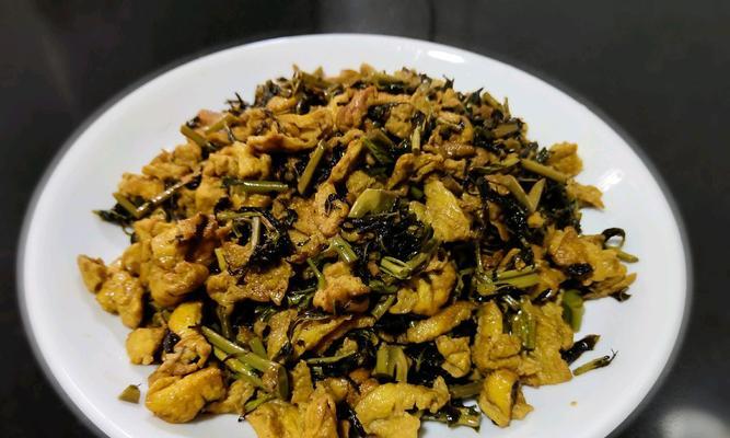 香椿头炒蛋怎么做？步骤和技巧有哪些？  第3张