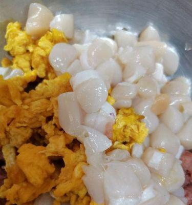 香椿扇贝水煎饺怎么做？步骤和技巧是什么？  第3张