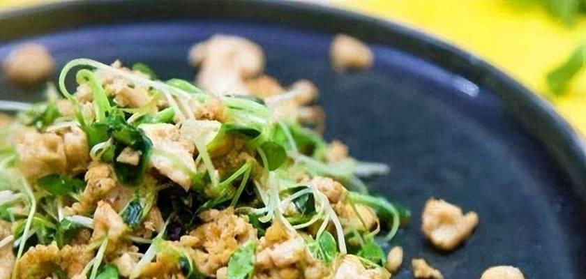 香椿苗煎鸡蛋怎么做？有哪些步骤和技巧？  第3张