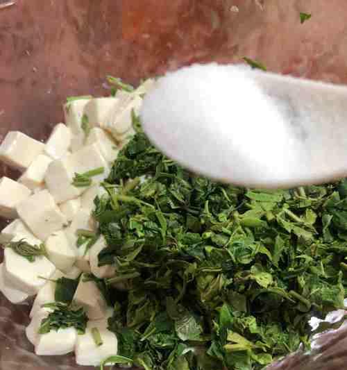 香椿凉拌豆腐怎么做？步骤和技巧是什么？  第2张