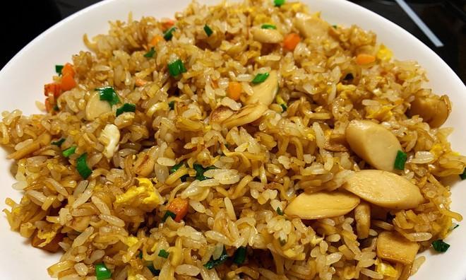 香椿酱炒饭怎么做？步骤详解和常见问题解答？  第2张