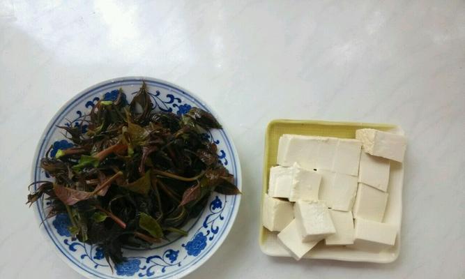 香椿调豆腐怎么做？步骤和技巧有哪些？  第2张