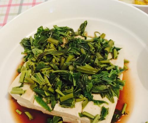 香椿拌豆干怎么做？步骤是什么？