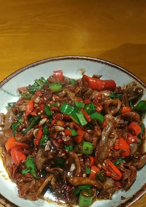 香炒鸭肫的做法是什么？如何炒出鲜嫩可口的鸭肫？