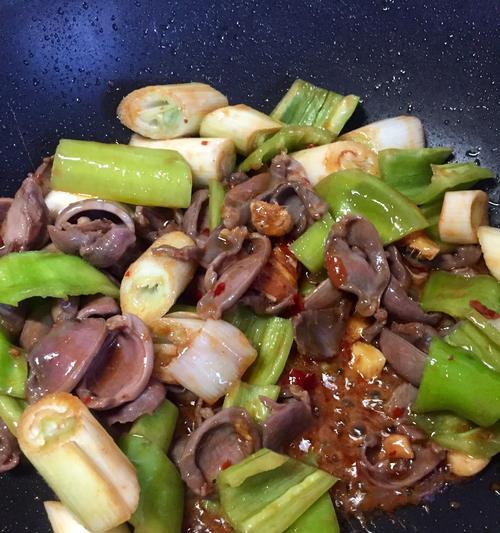 香炒鸭肫的做法是什么？如何炒出鲜嫩可口的鸭肫？  第2张