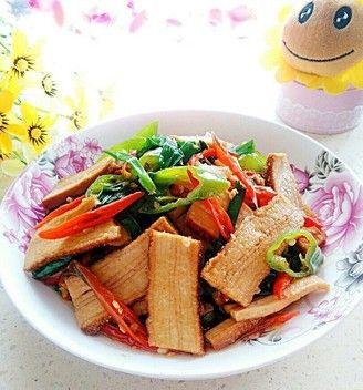 香炒豆干怎么做？步骤和技巧有哪些？