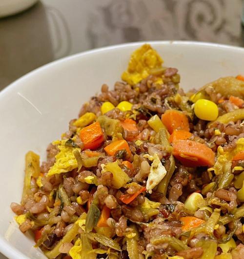 香肠雪菜炒饭怎么做？步骤详解及常见问题解答？  第3张